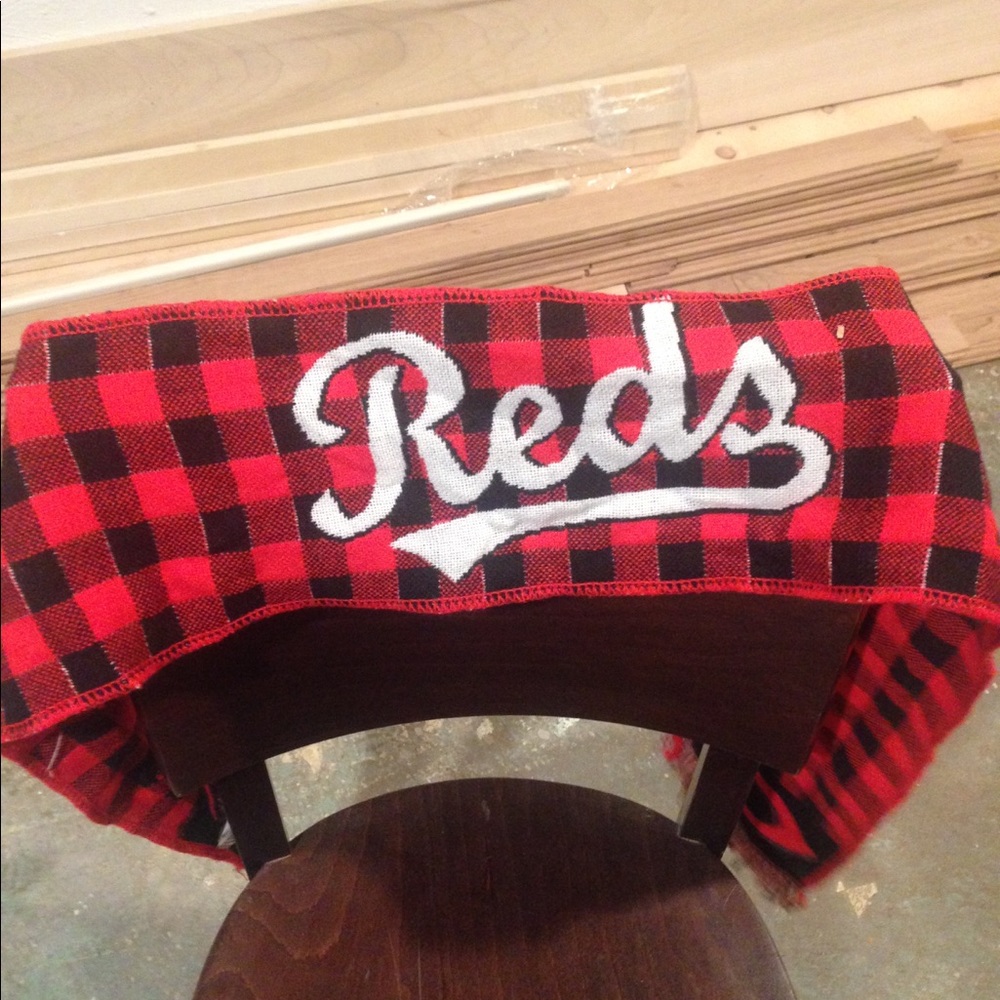 Cincinnati Reds Scarf
